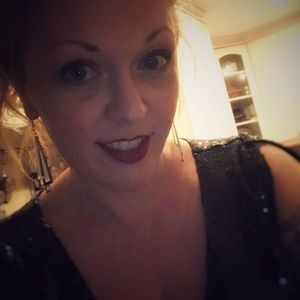 Meet your Posher, Nora